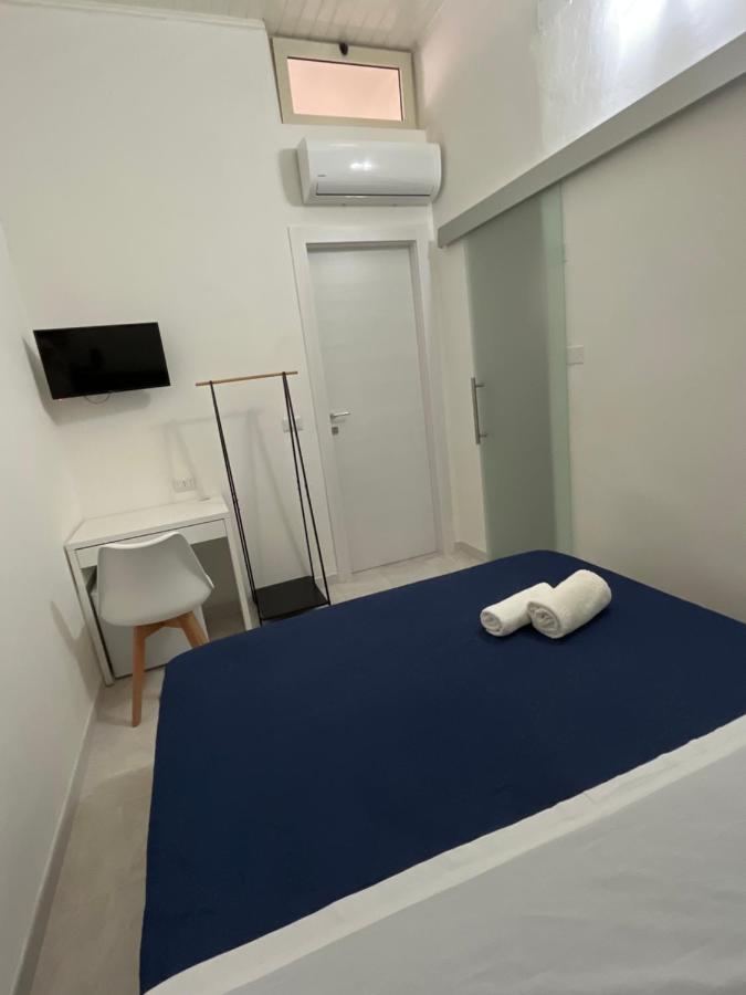 B&B Regina Rooms Avola Buitenkant foto