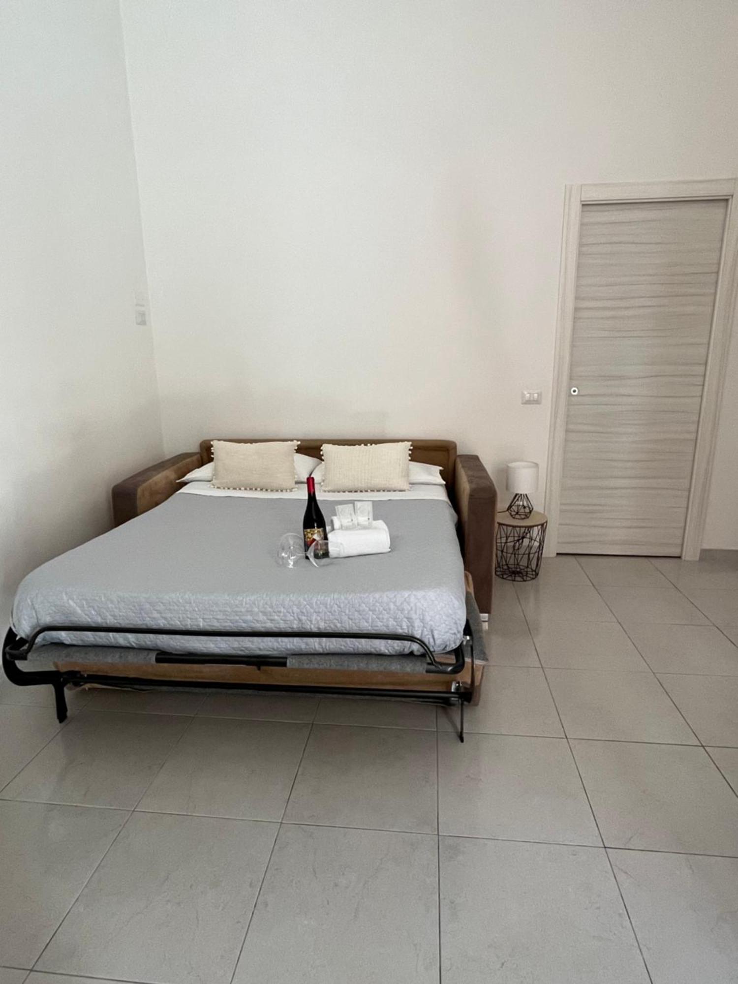 B&B Regina Rooms Avola Buitenkant foto